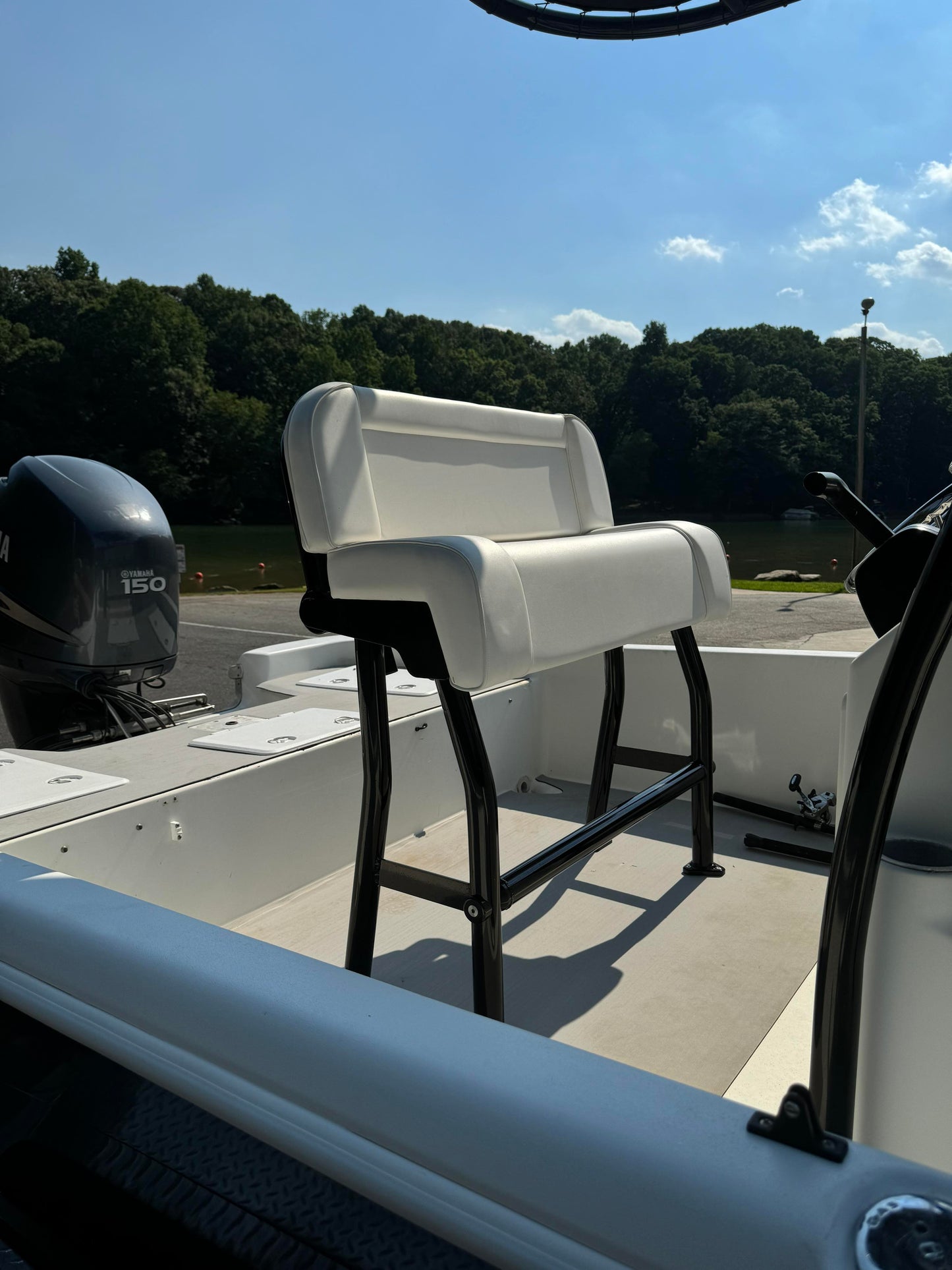 Leaning Post for Center Console Boat
