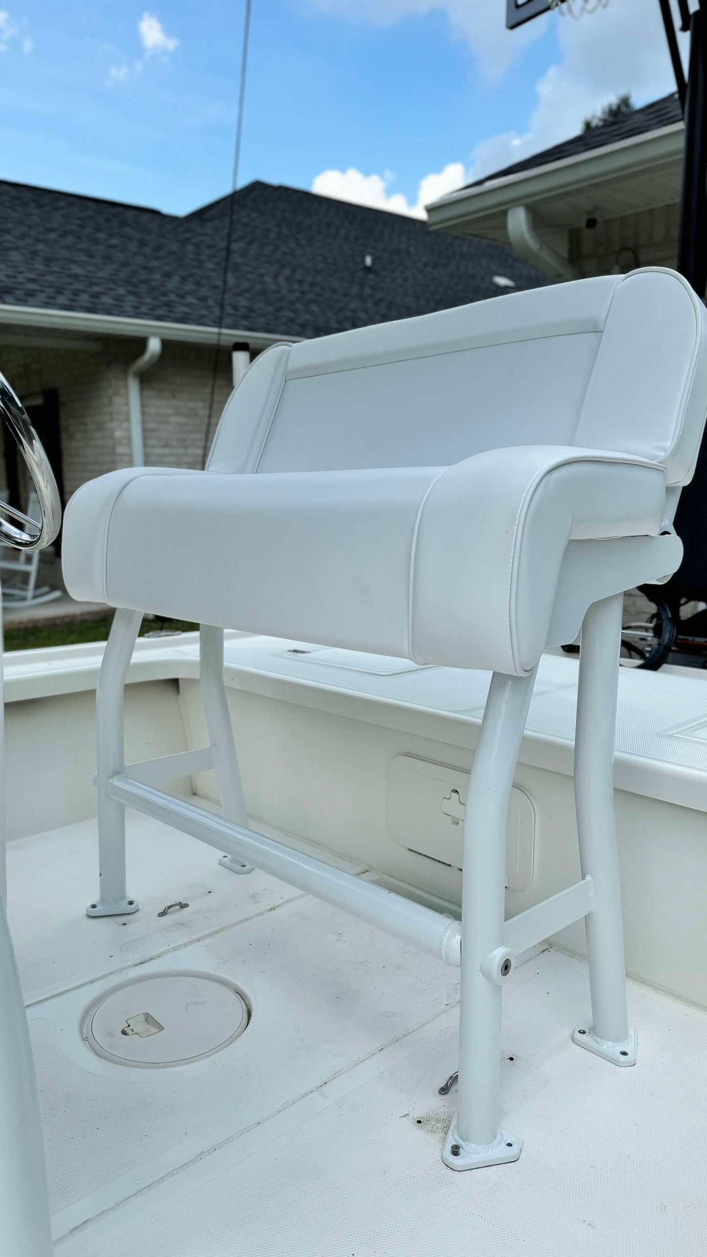 Leaning Post for Center Console Boat