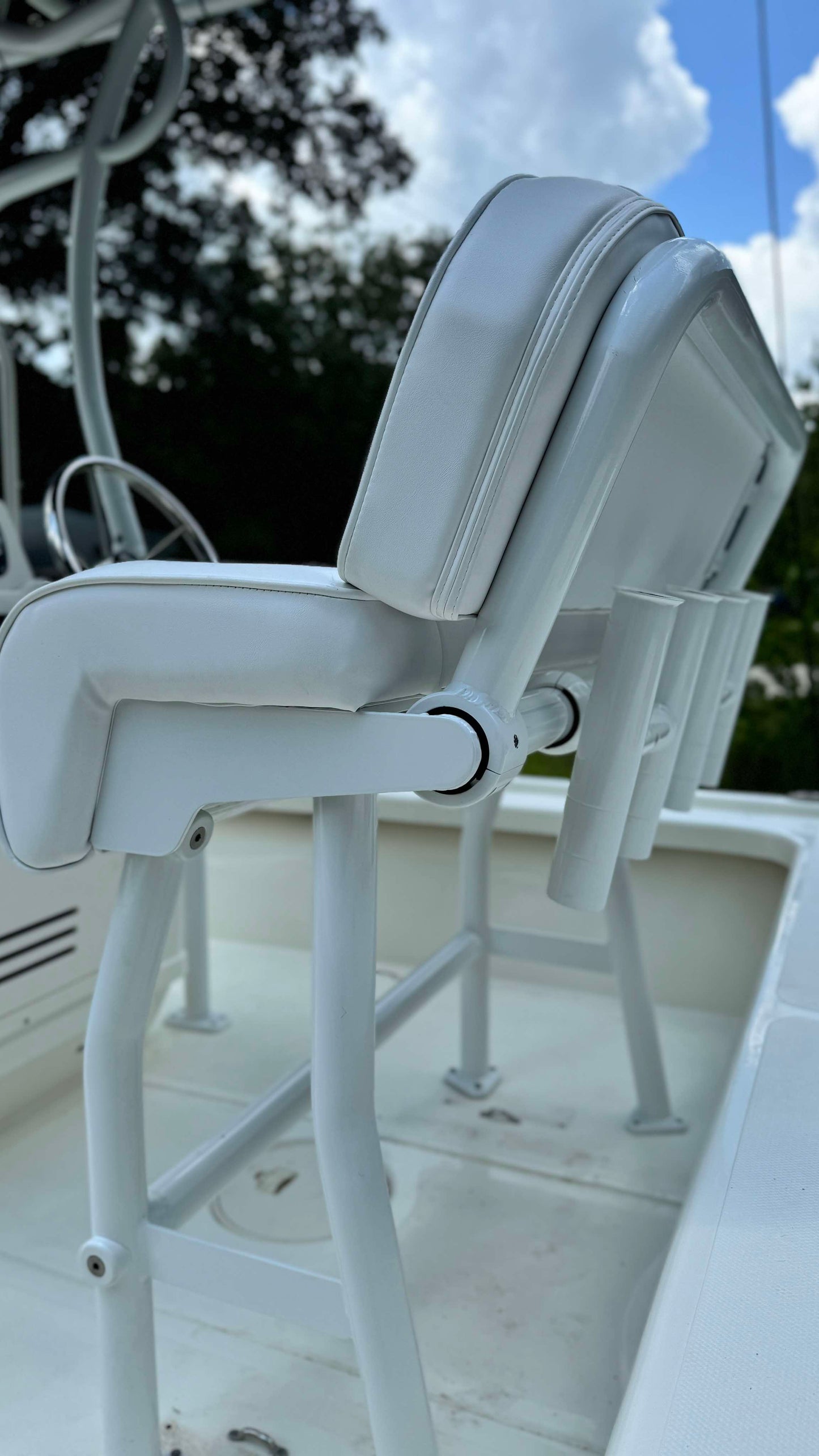 Leaning Post for Center Console Boat