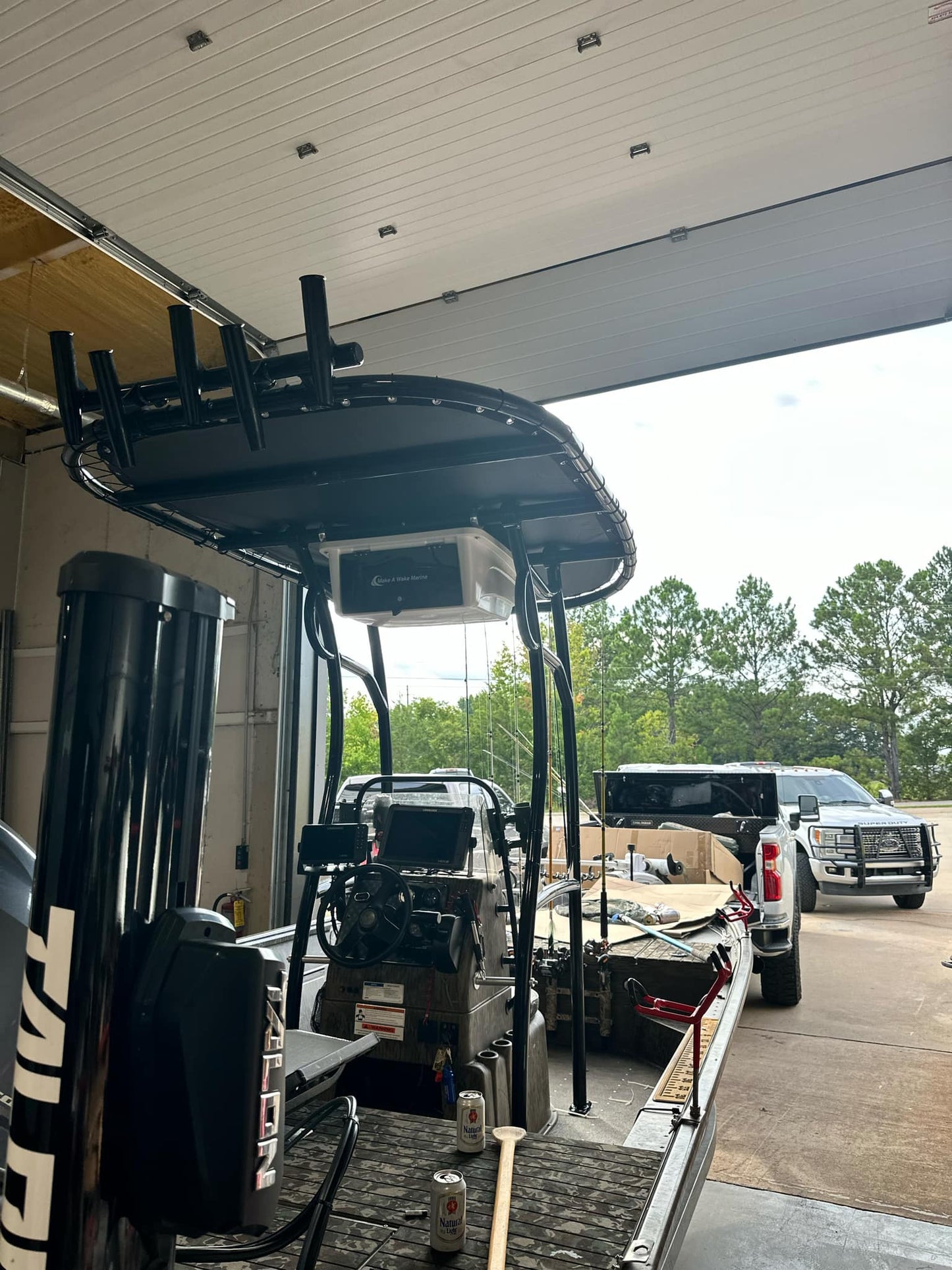 aluminum boat black t top