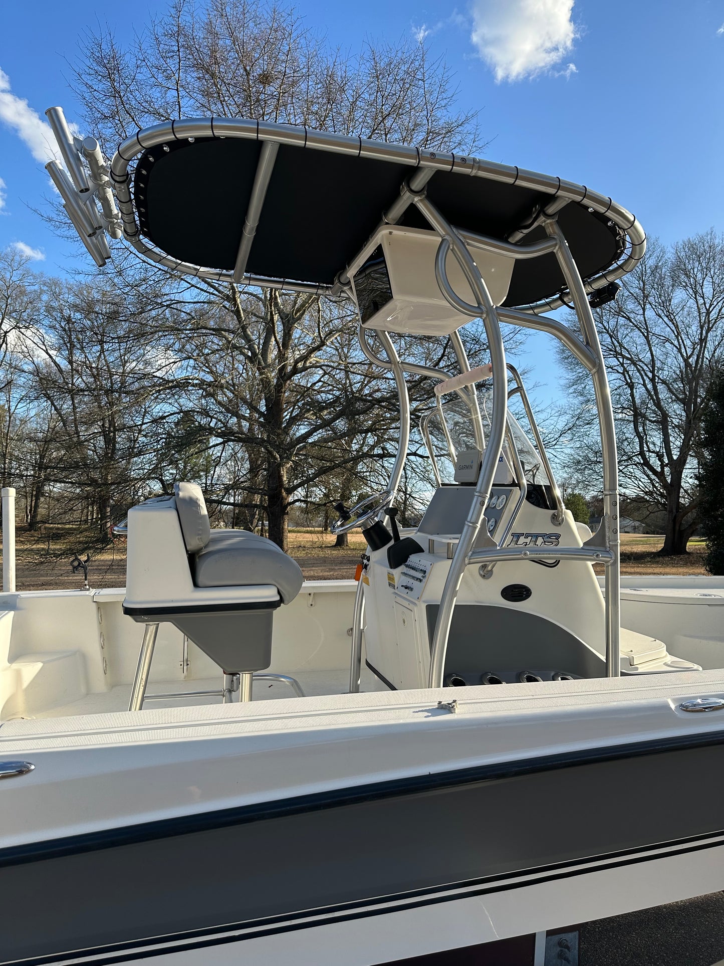 angler boat t top with electronics box