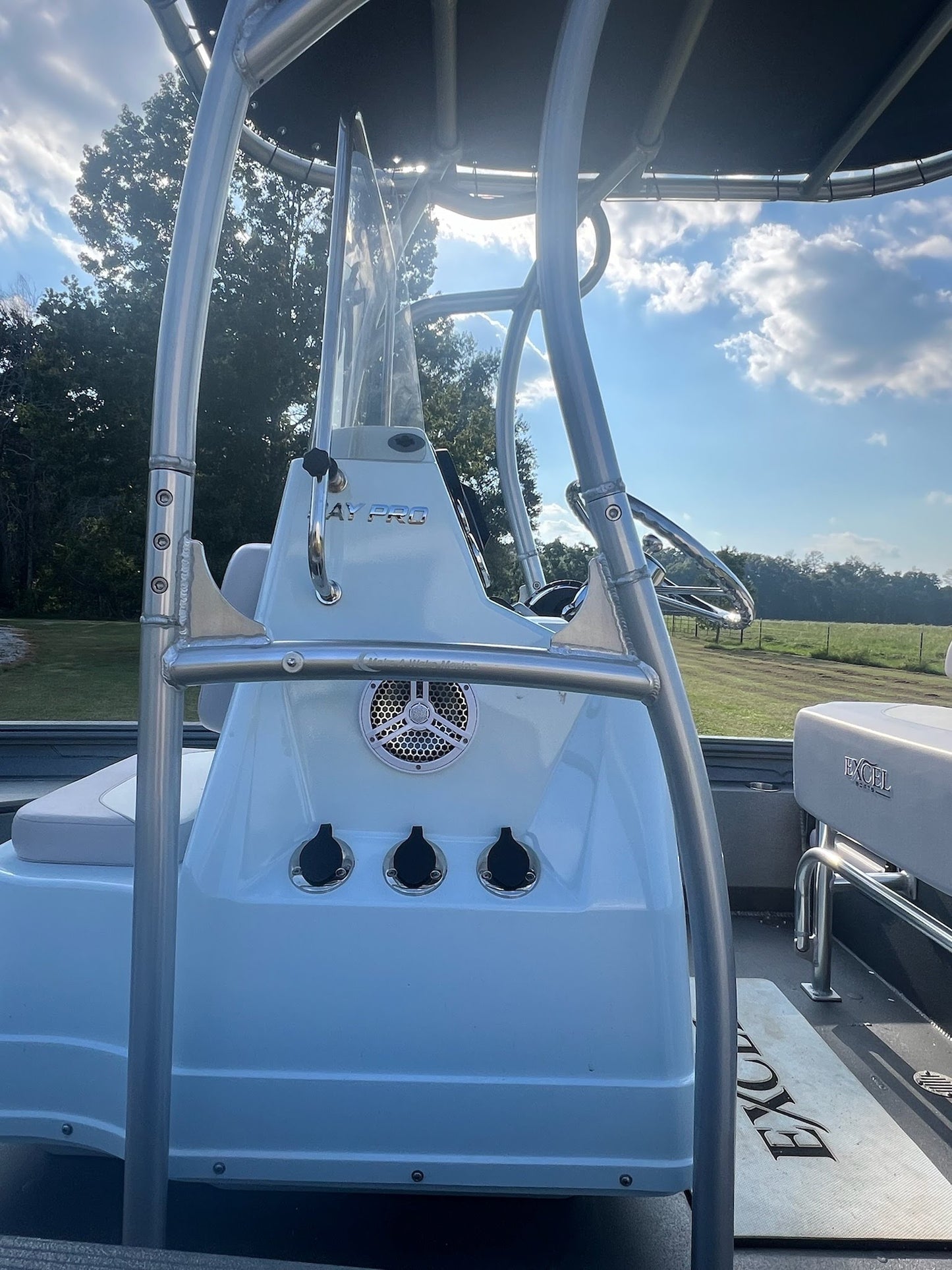 excel boat t top