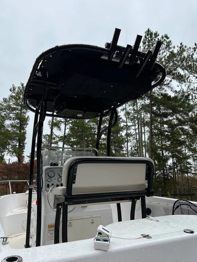 pro-line boat t top and leaning post