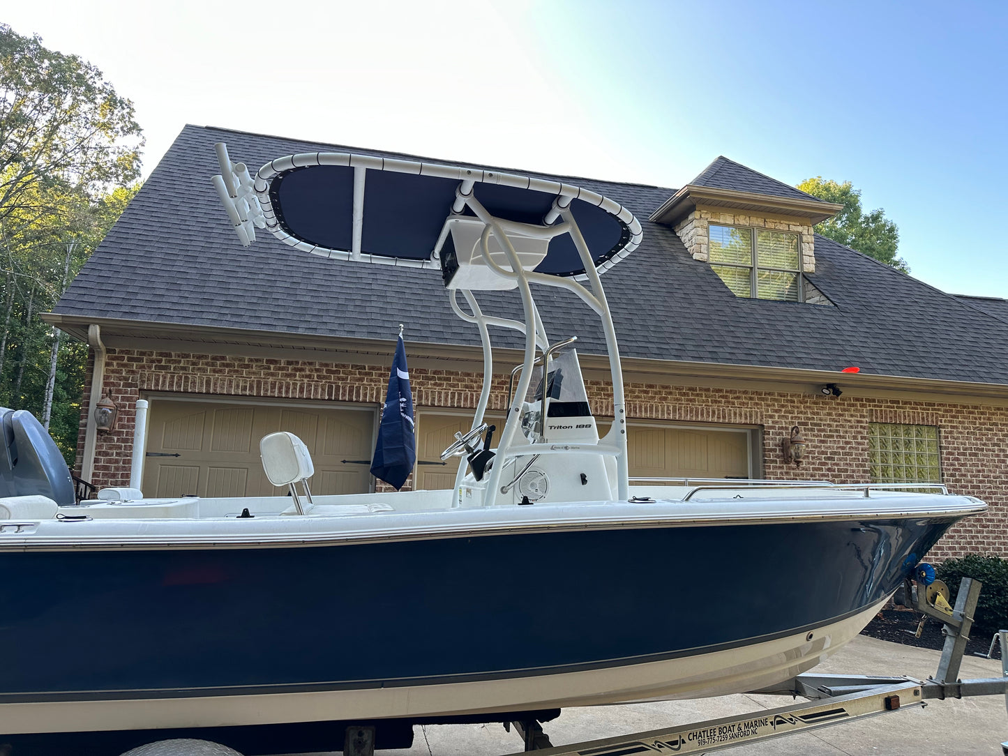 seahunt triton 198 boat t top