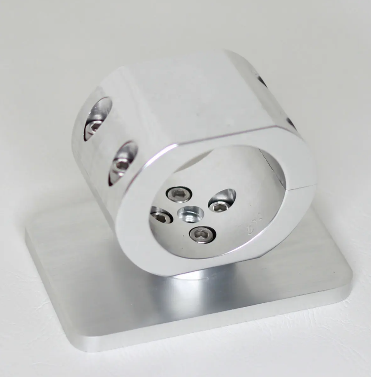 T-Top Clamp on Universal Mount