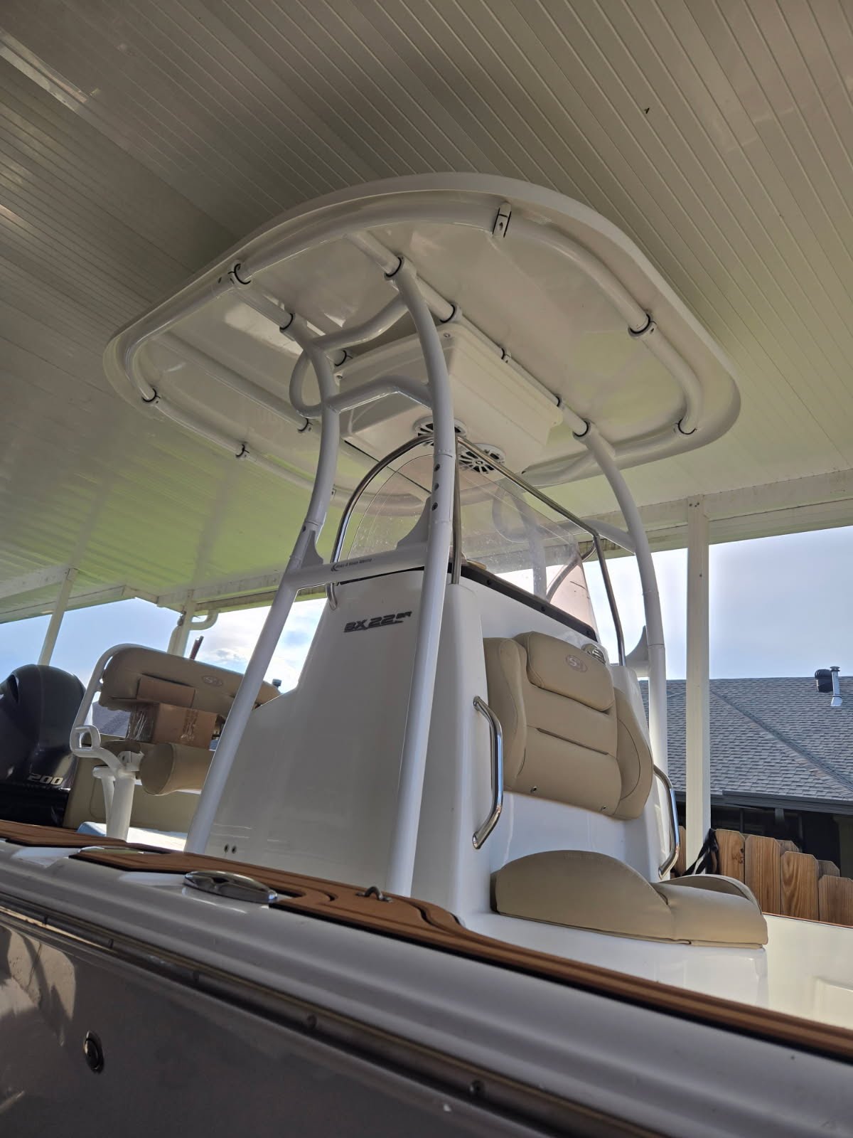 t top for 2018 Sea Hunt BX22BR